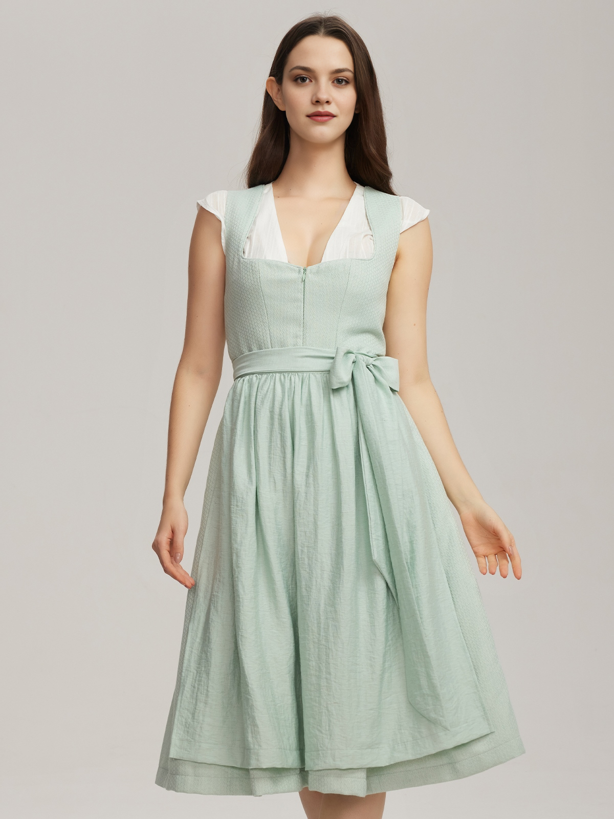 Dirndl in Grün – perfekt für Volksfeste