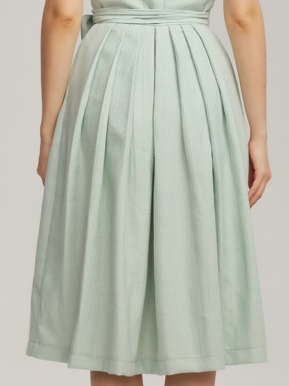 Modernes grünes Dirndl von Ehreer