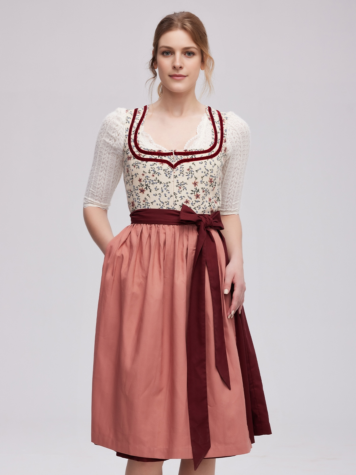 Dirndl 2024 Samt in Rot